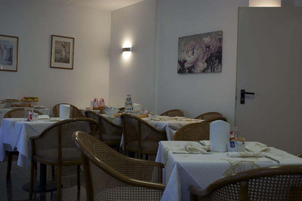 Hotel Pittini Gemona del Friuli Eksteriør billede